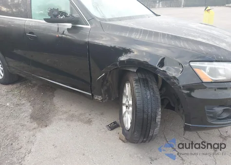 2010 Audi Q5 3.2 Premium из США, поврежденный, VIN WA1LKAFP3AA026437